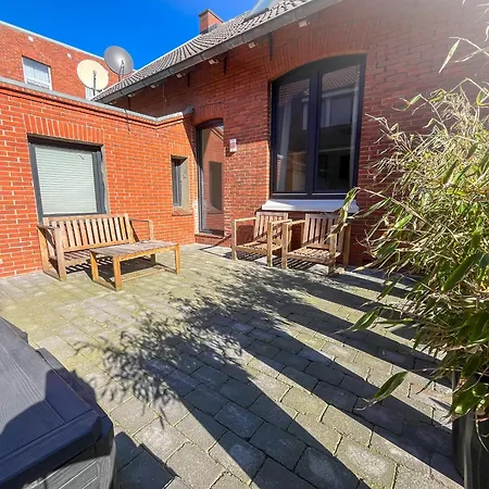 Haus Antina 5 Homestay Borkum